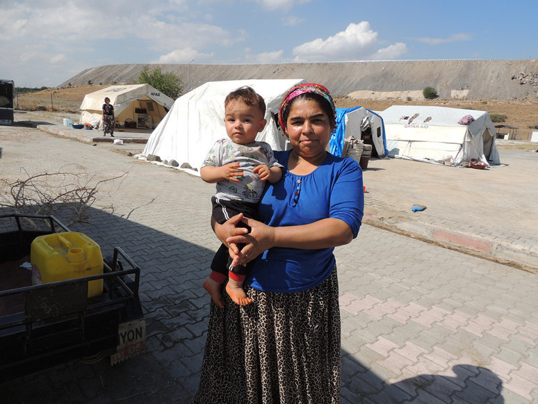 Mevsimlik işçinin tuvaleti bile yok - Resim : 6