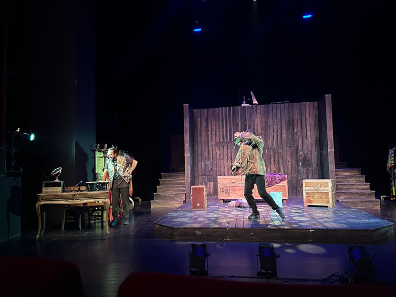 Korkuyu kahkahaya dönüştüren oyun: Frankenstein (32 Kısım Tekmili Birden) - Resim : 1