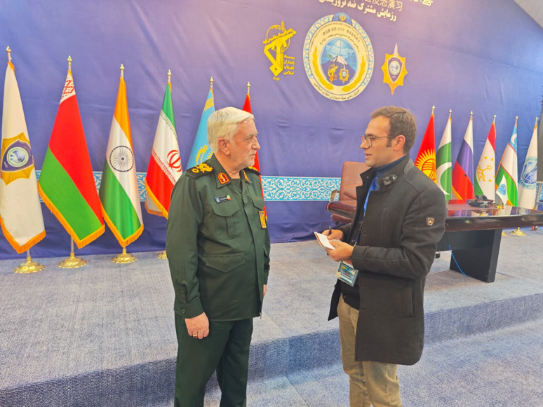 ŞİÖ’den askeri gövde gösterisi - Resim : 1