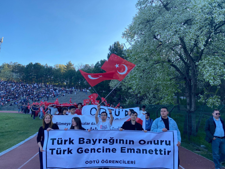 ODTÜ'de bayrağa saldıranlar operasyonla alındı: Savcılık soruşturma başlattı - Resim : 1