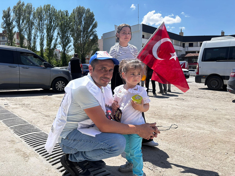 LGS’den bir gün önce barikatta - Resim : 2