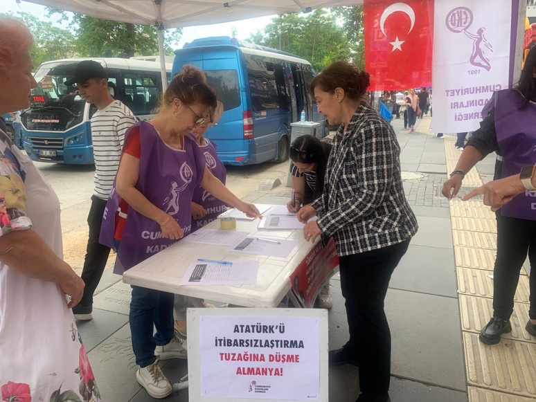 Türkiye ve Atatürk düşmanı opera sahnelenemez! CKD'den iktidara ‘harekete geçme’ çağrısı - Resim : 1