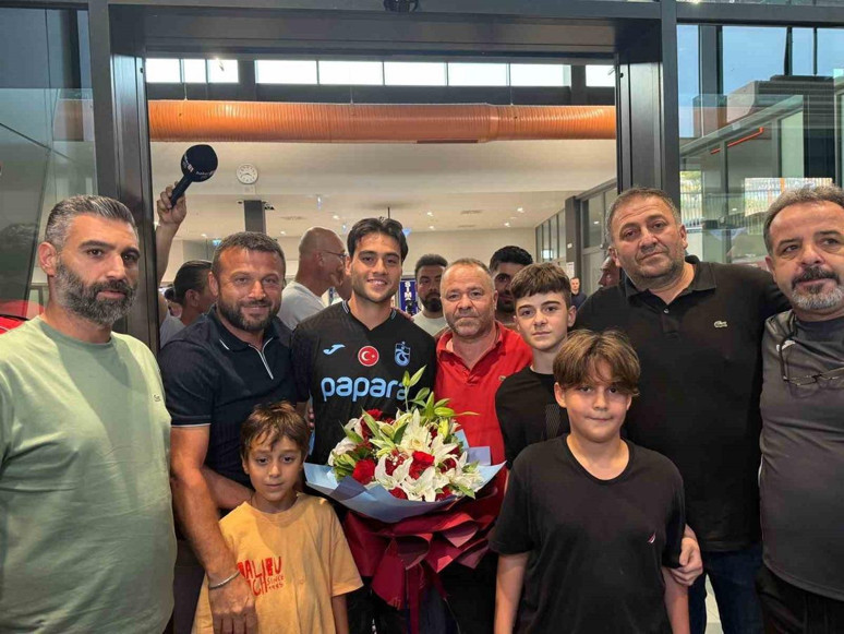 Aral Şimşir şehre geldi! Yeni sezonda Süper Lig'de oynayacak - Resim : 1