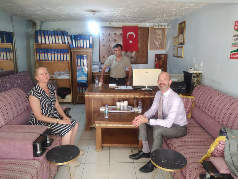 ABD'li heyet neden Diyarbakır'da? Mahalle muhtarıyla bile görüştüler - Resim : 1