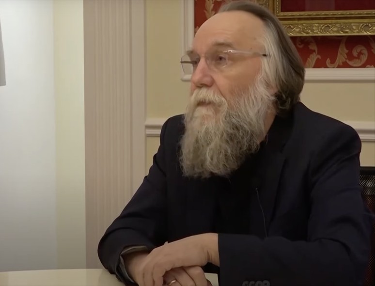 Ο Αλεξάντρ Ντούγκιν αξιολόγησε την άσκηση του ΝΑΤΟ εναντίον της Τουρκίας στην Ελλάδα: Το όνομά της είναι Χούτζπα! - Εικόνα: 2