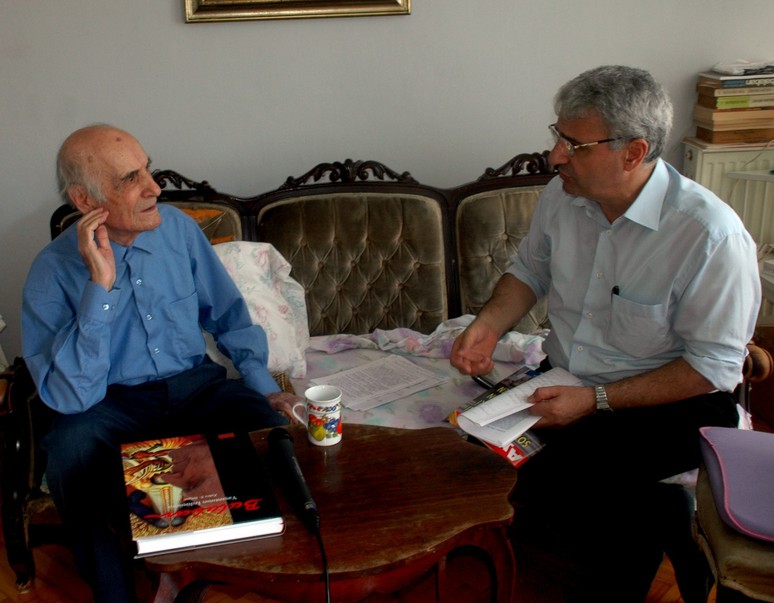 Balaban Usta mezarı başında anıldı! ‘İşte seyreyle gözüm hünerini Balaban’ın’ - Resim : 2