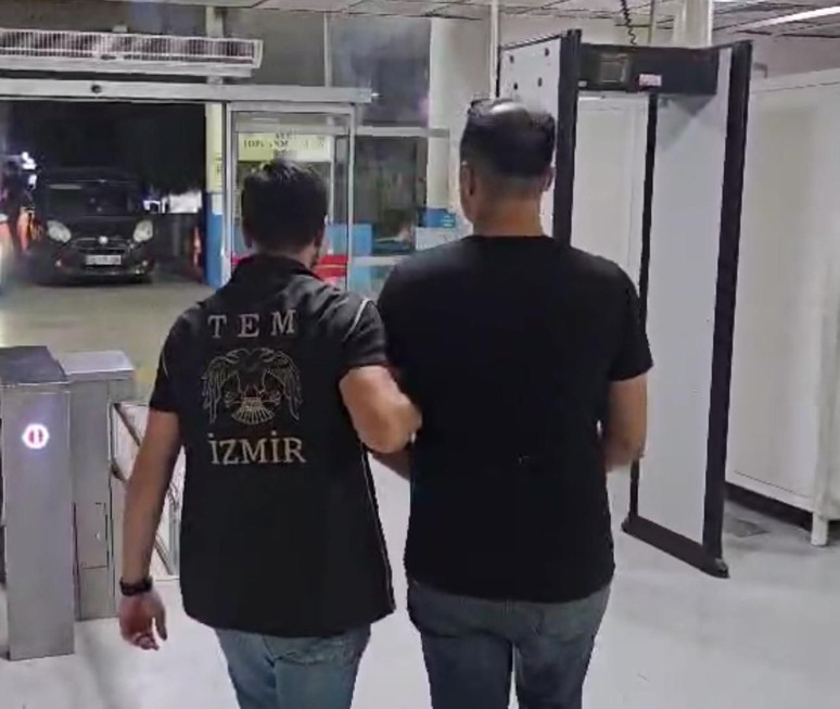 Yerlikaya'dan ‘15 Temmuz’ değerlendirmesi: Kılcal damarlara sızarak hazırlandılar - Resim : 1