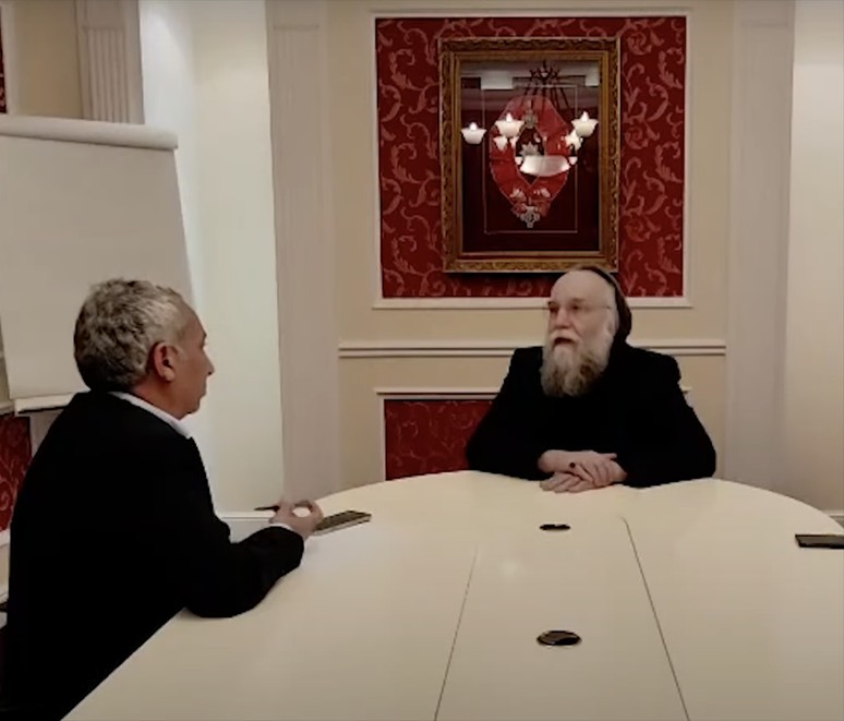 Ο Αλεξάντρ Ντούγκιν αξιολόγησε την άσκηση του ΝΑΤΟ εναντίον της Τουρκίας στην Ελλάδα: Το όνομά της είναι Χούτζπα! - Εικόνα: 3