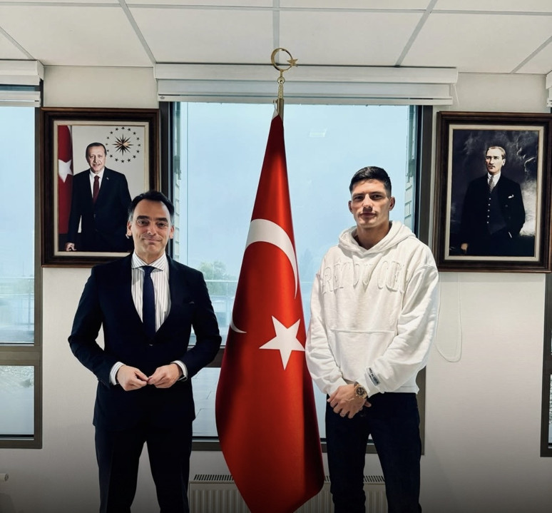 Ay-yıldız UFC’de! İslam Dulatov cumartesi akşamı Türkiye adına yeni bir sayfa açmaya hazırlanıyor - Resim : 2