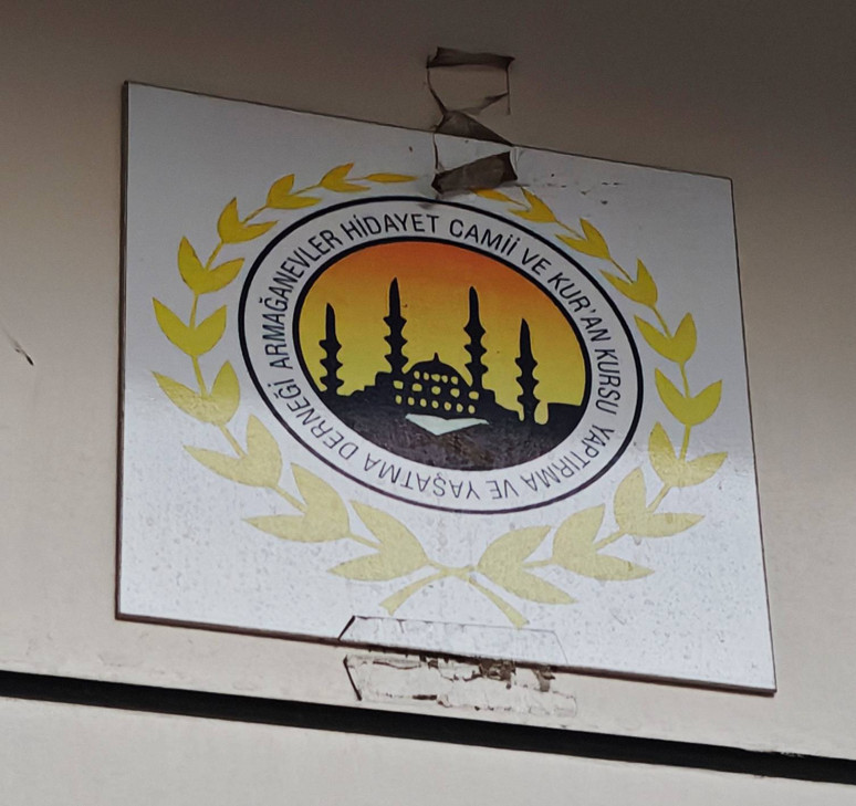 Mahalleli Süleymancılara karşı! Süleymancılar Ümraniye Hidayet Camisi’ni ele geçirdi! Kaçak yatılı kurs işletiyorlar - Resim : 2