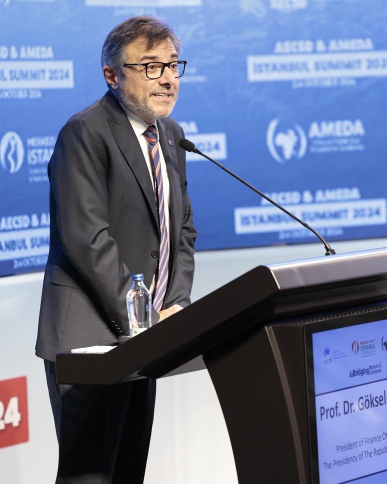 Göksel Aşan kimdir