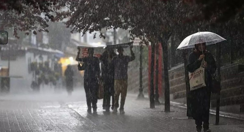 Ankara ve 12 ile sağanak geliyor! Meteoroloji uyardı teyakkuza geçildi! İşte sağanak yağış beklenen iller - Resim: 8