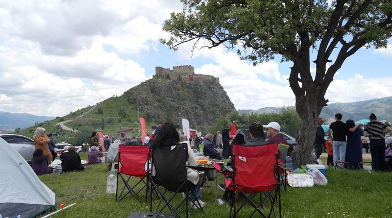 Gümüşhane Kov Kalesi'nde düzenleniyor! 2'inci kez gerçekleşti - Resim: 3