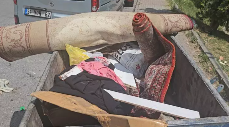 Kanalizasyondan gelen kurban kanı 2 daireyi bastı! - Resim: 6