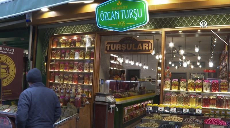 İstanbul'da 90 yıllık tarifle 60 çeşit turşu: 1935'ten beri Kadıköy'de - Resim: 5