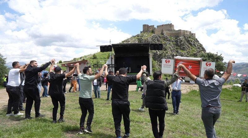 Gümüşhane Kov Kalesi'nde düzenleniyor! 2'inci kez gerçekleşti - Resim: 4