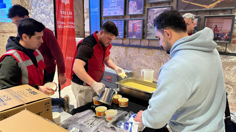 Deprem notları: 266 artçı deprem oldu, sokaklarda sabahlandı - Resim: 7