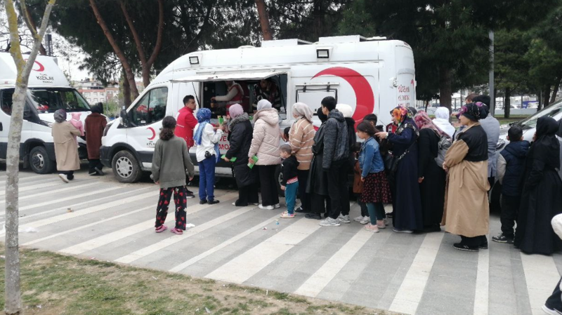 Deprem notları: 266 artçı deprem oldu, sokaklarda sabahlandı - Resim: 2