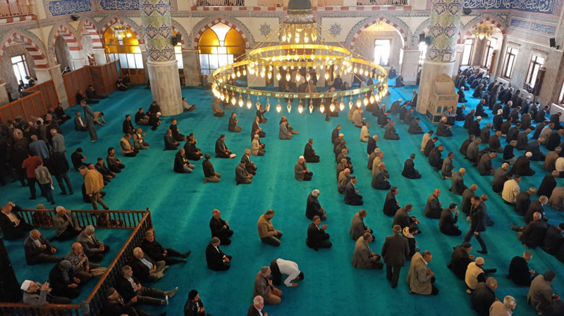 Van'da yarım asırlık cami yıkılıyor! Son kez cuma namazı kılındı - Resim: 2