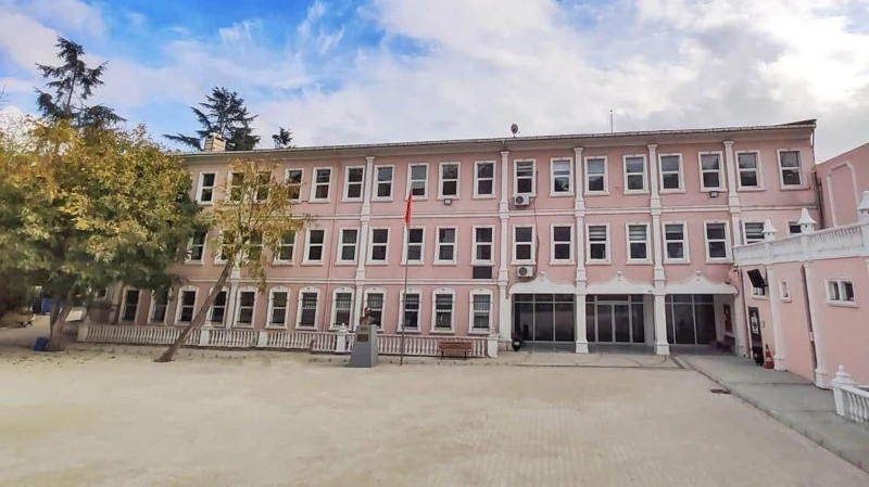 İşte İstanbul'un en iyi 40 lisesi! Bakın listede hangi okullar var - Resim: 23