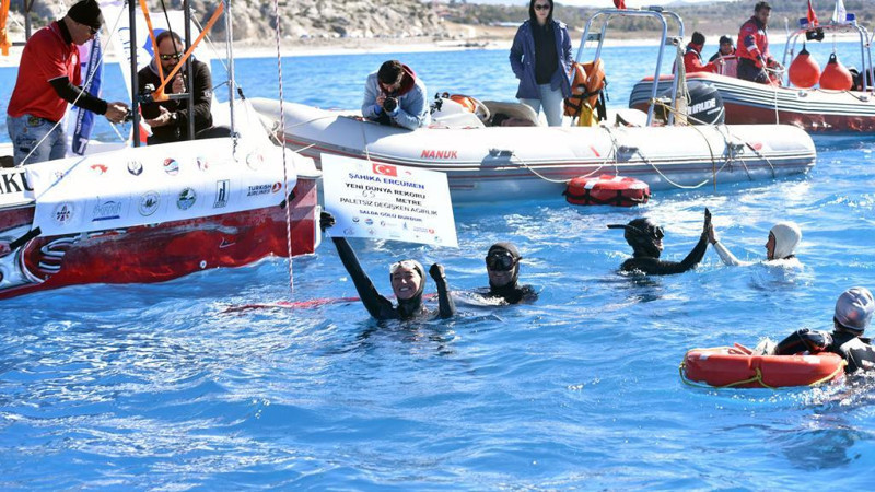 Şahika Ercümen'den Salda Gölü'nde dünya rekoru - Resim: 9