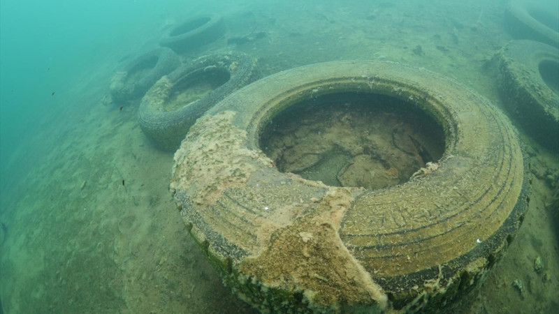Van Gölü'nün derinliklerinden çıkanlar yürek burktu! Dalgıçlar robotlarla temizledi... - Resim: 3