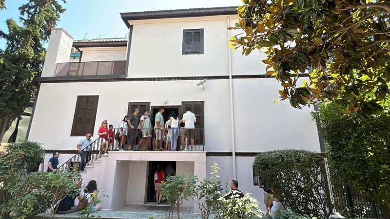 Selanik'teki 'Atatürk Evi' ziyaretçi akınına uğruyor - Resim: 4