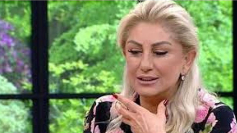 Dolandırıcıların hedefi bu kez ünlü sanatçı Muazzez Ersoy oldu! - Resim: 1