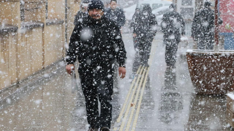 Lapa lapa kar geliyor! Meteoroloji 10 ili uyardı - Resim: 2