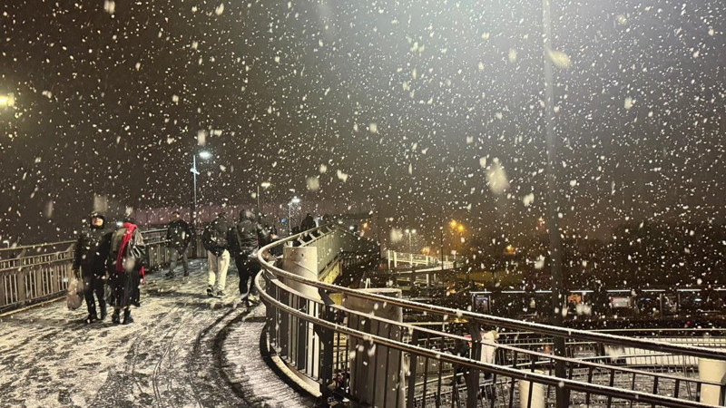 Lapa lapa kar geliyor! Meteoroloji 10 ili uyardı - Resim: 8