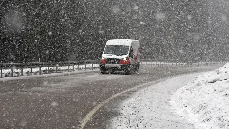 Lapa lapa kar geliyor! Meteoroloji 10 ili uyardı - Resim: 12