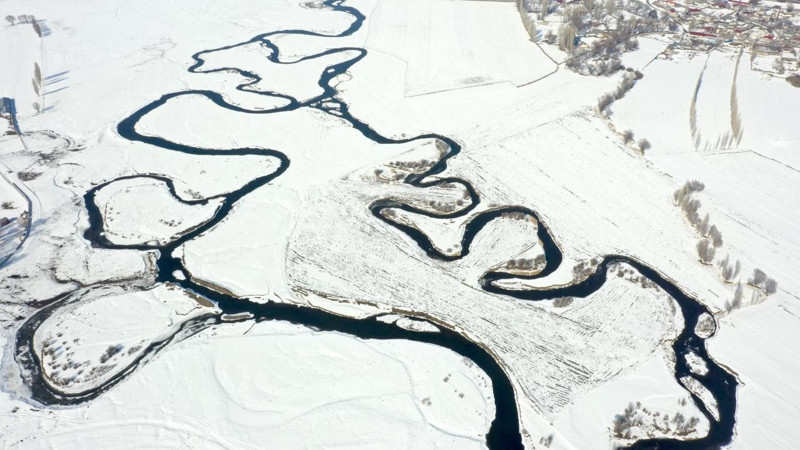 Kars'ın menderesleri kışın göz alıcı manzaralar sunuyor - Resim: 1