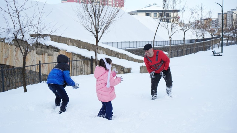 'Okullar tatil' açıklamaları peş peşe geldi! 20 Şubat Perşembe hangi illerde okullar tatil? İşte tam liste... - Resim: 9