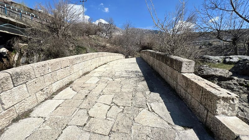 Asırlara meydan okuyan o köprü Kahramanmaraş'ta! - Resim: 4