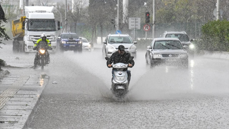 İzmir'e sağanak geliyor! Yağışlar 4 gün sürecek - Resim: 1