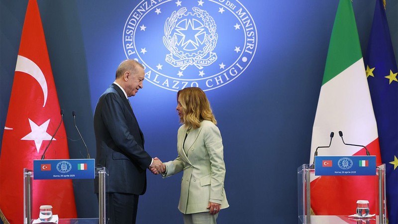 İtalya ve Türkiye'den kritik zirve! Cumhurbaşkanı Erdoğan ve Meloni'den ortak basın toplantısı - Resim: 8