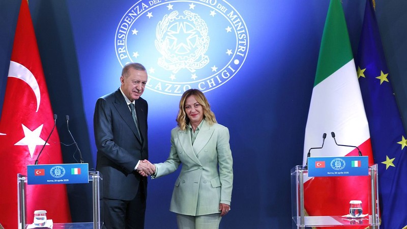 İtalya ve Türkiye'den kritik zirve! Cumhurbaşkanı Erdoğan ve Meloni'den ortak basın toplantısı - Resim: 6