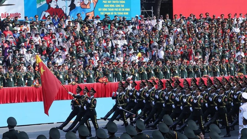 ABD arkasına bakmadan kaçmıştı! Vietnam Zaferi'nin 50. yılı coşkuyla kutlandı - Resim: 5
