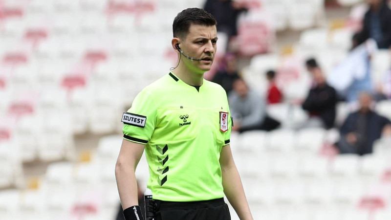 Süper Lig'de 35. haftanın hakemleri belli oldu! İşte karşılaşmaları yönetecek isimler - Resim: 5