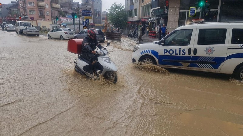 Gök gürültülü sağanak geliyor! Kocaeli ve Bursa'da 3 gün sürecek - Resim: 4