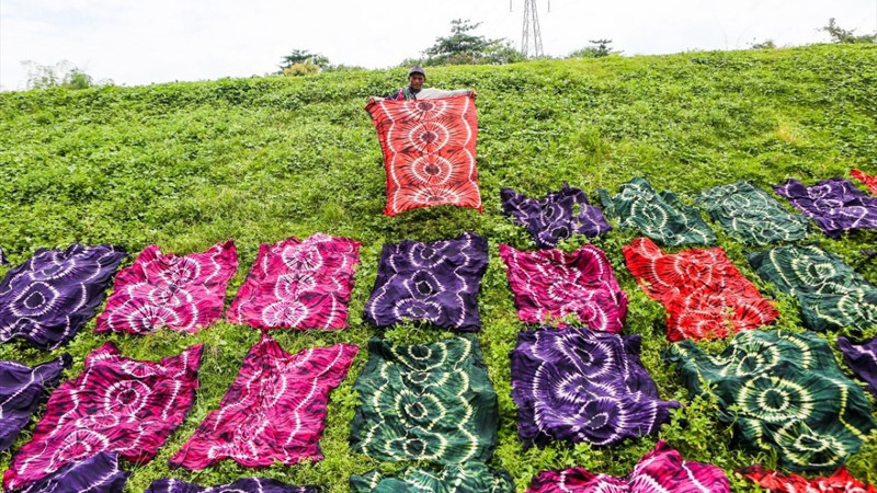 Endonezya'da geleneksel işçilik: Tofu ve tekstil - Resim: 14