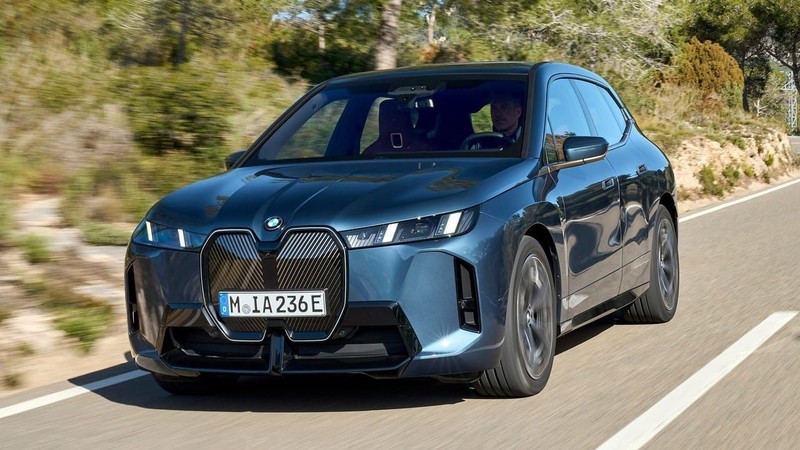 Tek şarjla yüzlerce kilometre: En uzun menzilli elektrikli otomobiller, zirve şaşırtmadı - Resim: 9