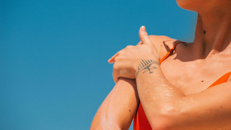 Bu yöntemlerle cildinizi güneşe hazırlayın! Yaz öncesi yapmanız gereken önemli cilt bakım rutinleri - Resim: 6