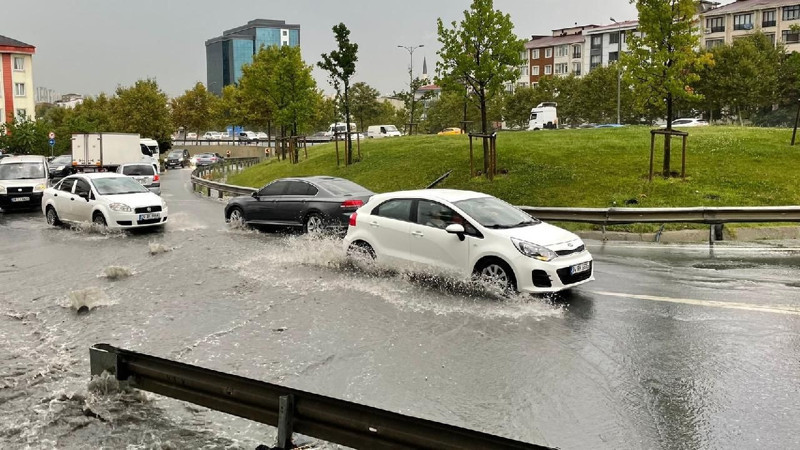 38 ile kuvvetli yağış geliyor! İşte sağanak beklenen iller - Resim: 1