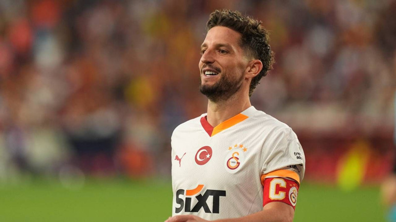 Mertens, Galatasaray'a 5 kupayla veda etti! İşte Belçikalı yıldızın Galatasaray kariyeri - Resim: 8
