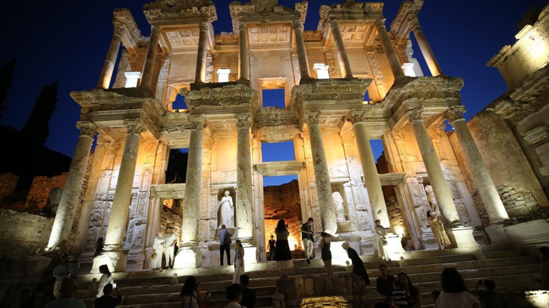 Efes Antik Kenti'nde başladı! 1 Ekim'e kadar devam edecek - Resim: 11