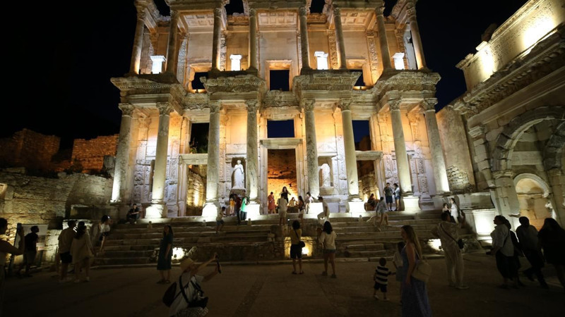 Efes Antik Kenti'nde başladı! 1 Ekim'e kadar devam edecek - Resim: 5