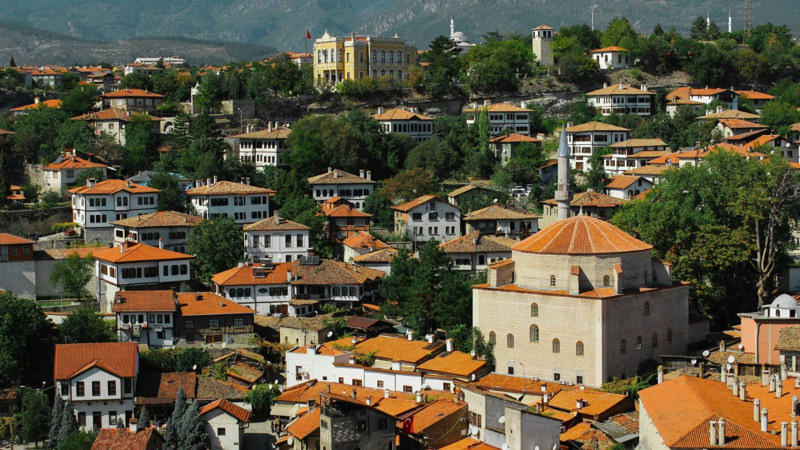 Bayram tatiline nereye gidilir? diyenlere: Kurban Bayramı için uygun fiyatlı 6 muhteşem tatil rotası! - Resim: 5