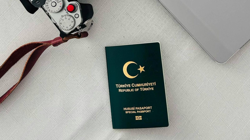 Türk pasaportu 36. sıraya tırmandı! 126 ülkeye vizesiz giriş kapısı açıldı! - Resim: 2