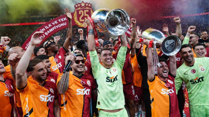 Galatasaray'ın kasası adeta doldu taştı! Sarı-kırmızılılar, milyonlarca dolar kazandı - Resim: 1